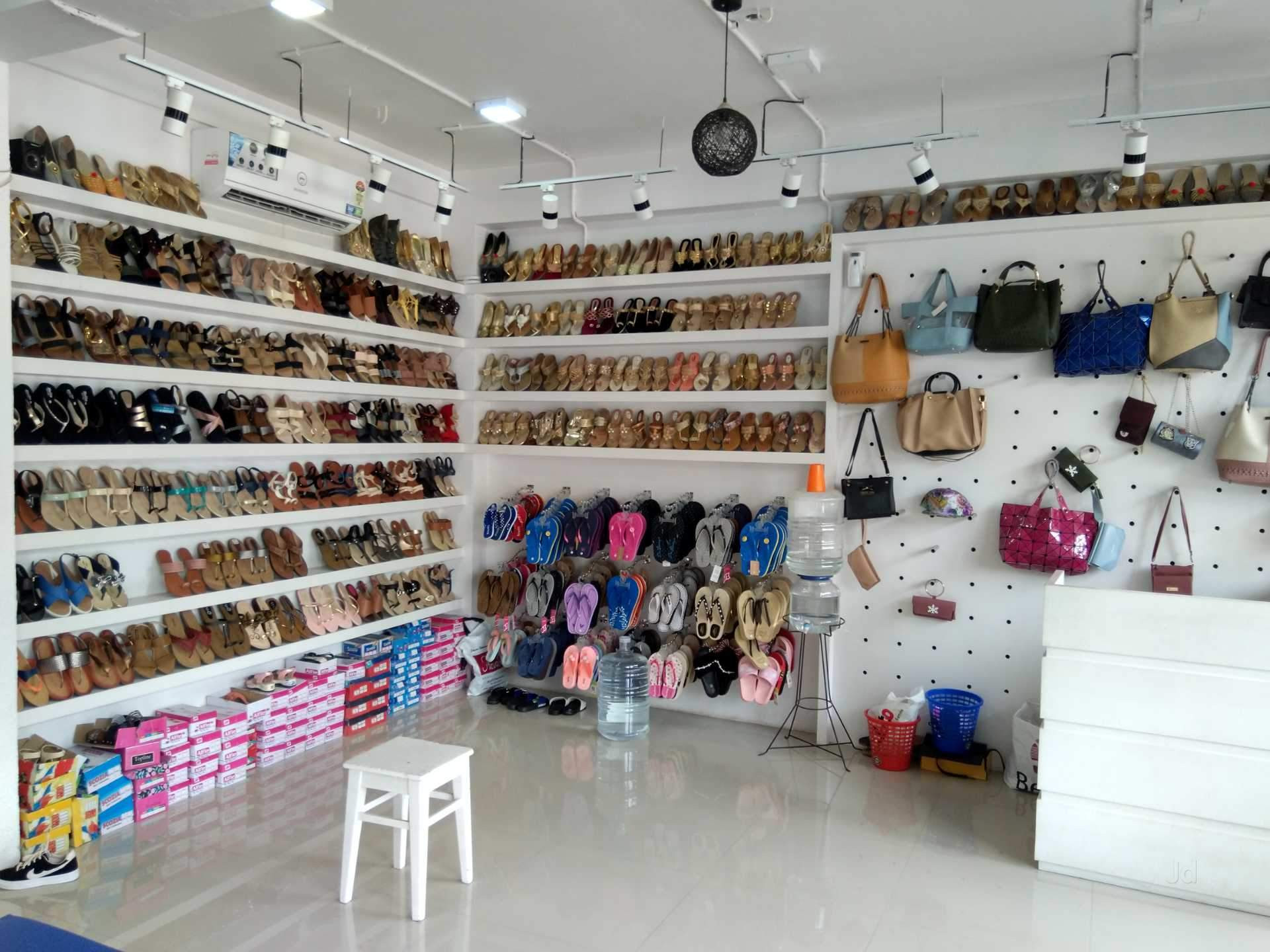 Bent Ladies & Kids Steps